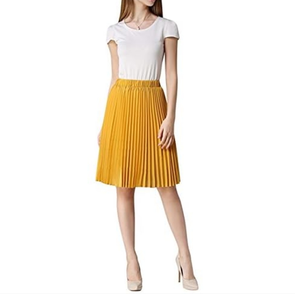 Yellow Chiffon Pleated Knee Length Skirt